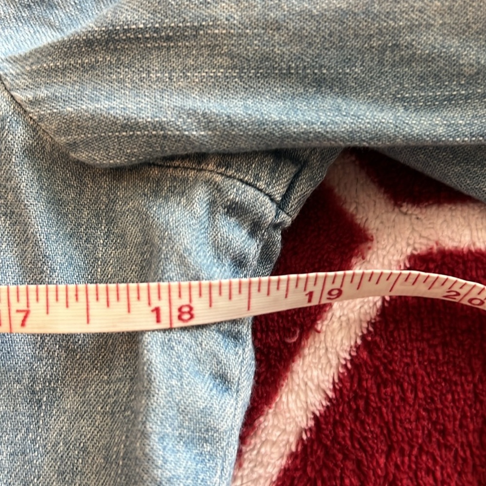 NWOT Ann Taylor LOFT Chambray Denim Top - Size Small - Picture 7 of 7